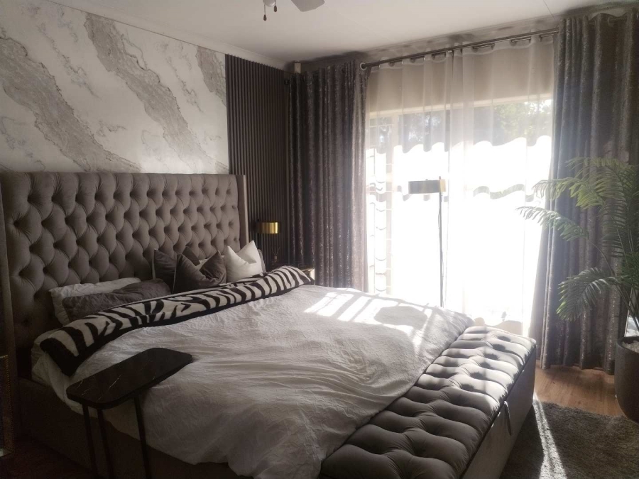 4 Bedroom Property for Sale in Meyerspark Gauteng