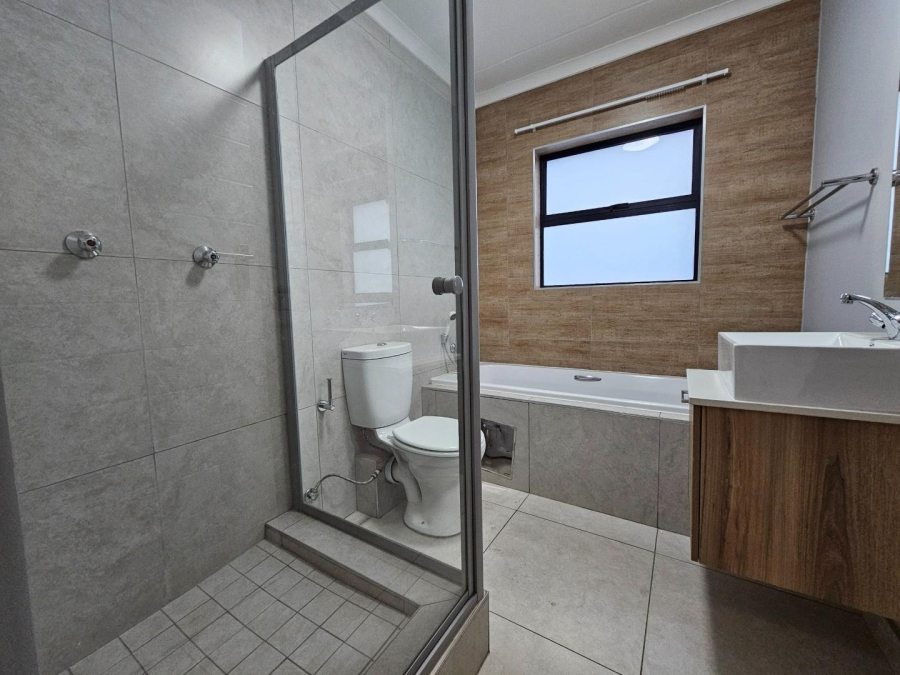 3 Bedroom Property for Sale in Founders Hill Gauteng