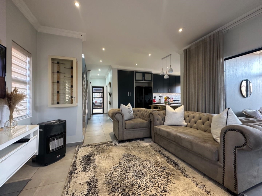 3 Bedroom Property for Sale in Raslouw A H Gauteng