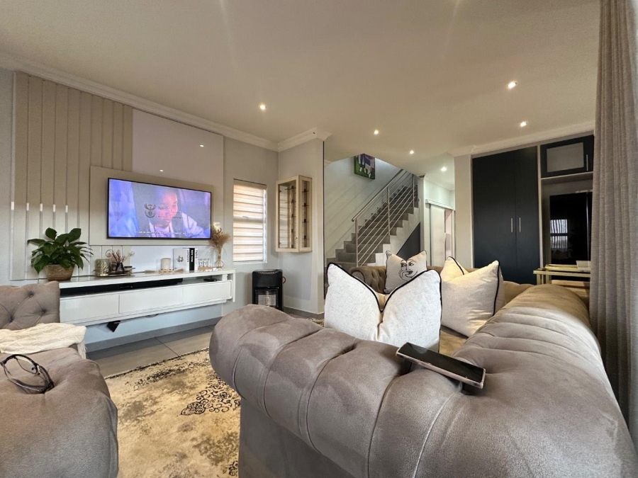 3 Bedroom Property for Sale in Raslouw A H Gauteng