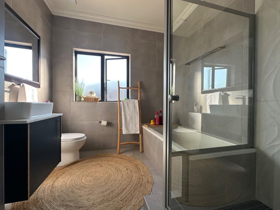 3 Bedroom Property for Sale in Raslouw A H Gauteng