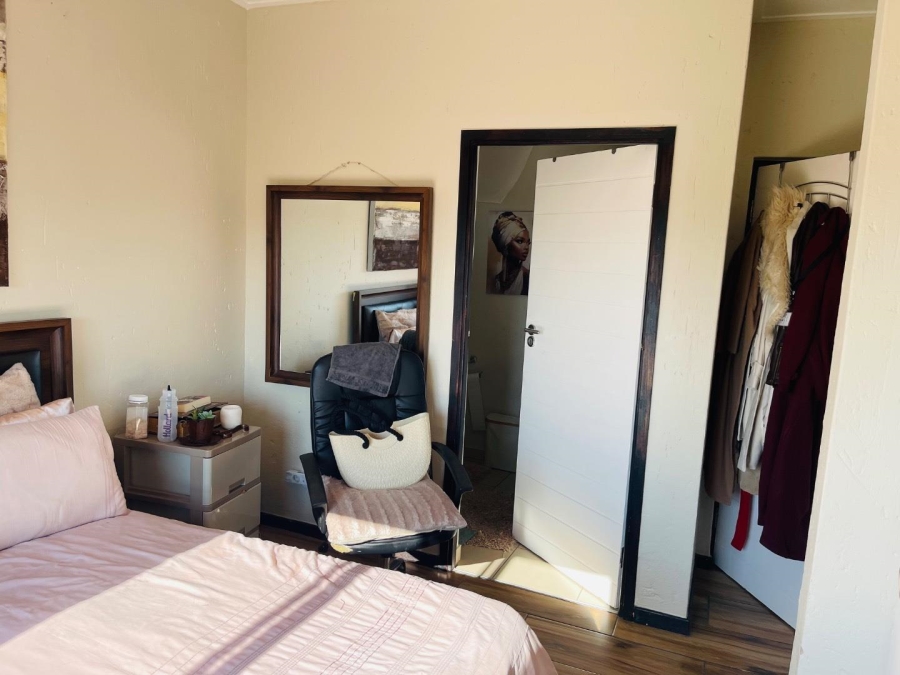 2 Bedroom Property for Sale in Jackal Creek Golf Estate Gauteng
