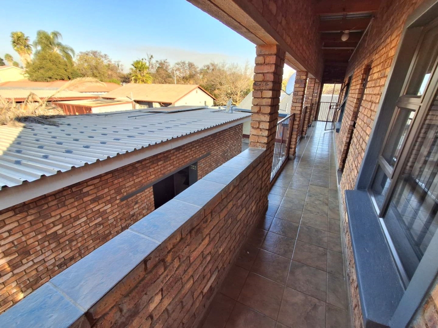 3 Bedroom Property for Sale in Silverton Gauteng