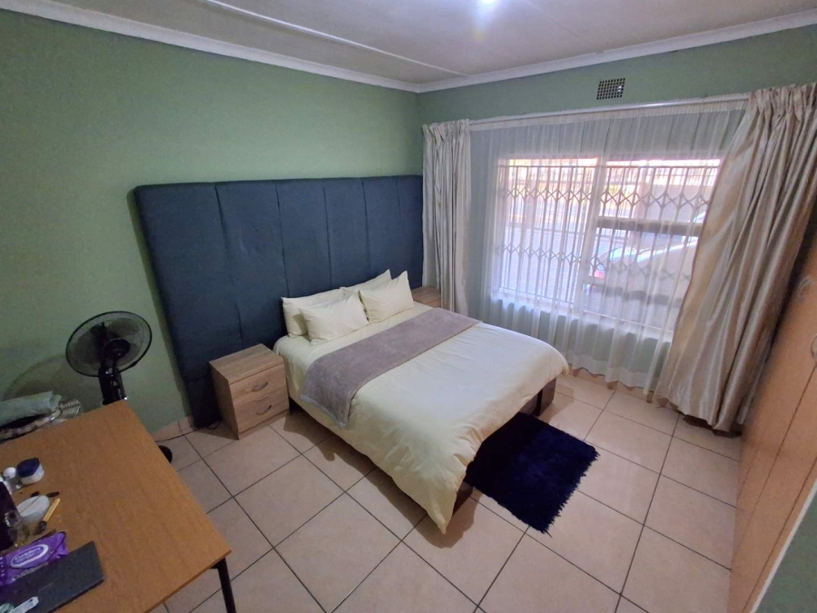 3 Bedroom Property for Sale in Silverton Gauteng