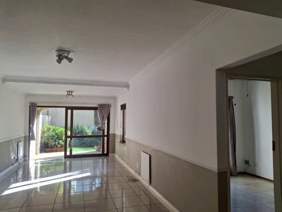 To Let 1 Bedroom Property for Rent in Melrose Estate Gauteng