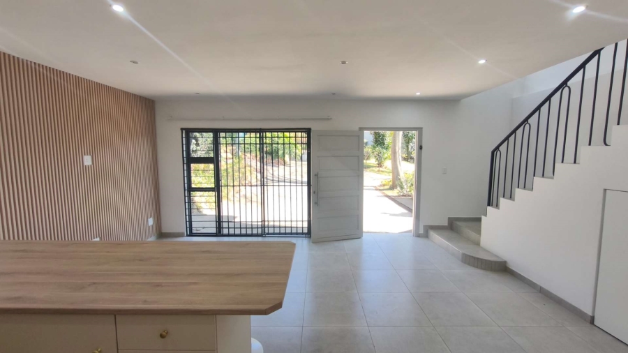 To Let 4 Bedroom Property for Rent in Mondeor Gauteng