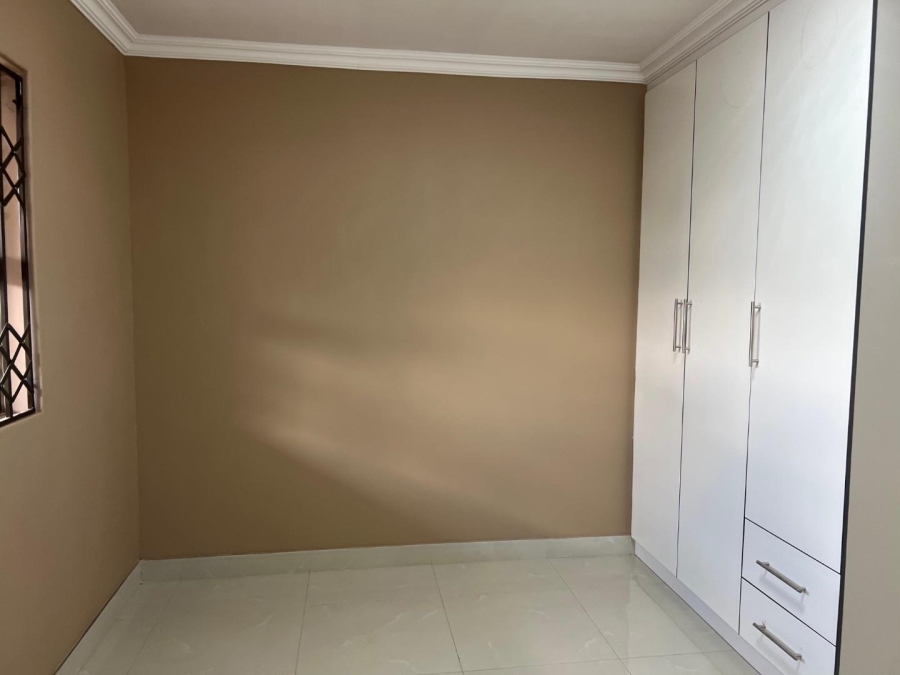To Let 2 Bedroom Property for Rent in Edleen Gauteng