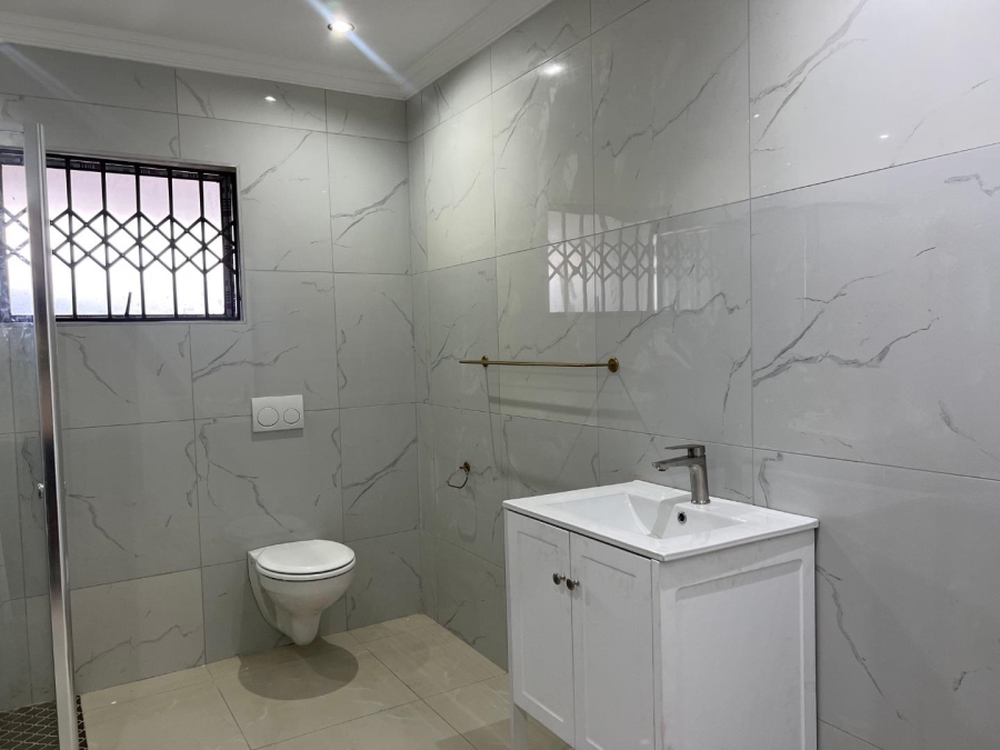To Let 2 Bedroom Property for Rent in Edleen Gauteng