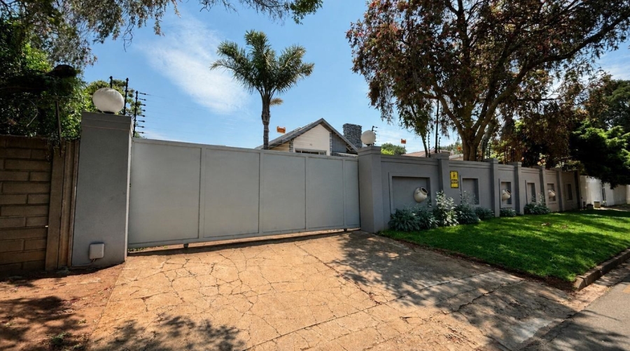 To Let 2 Bedroom Property for Rent in Edleen Gauteng