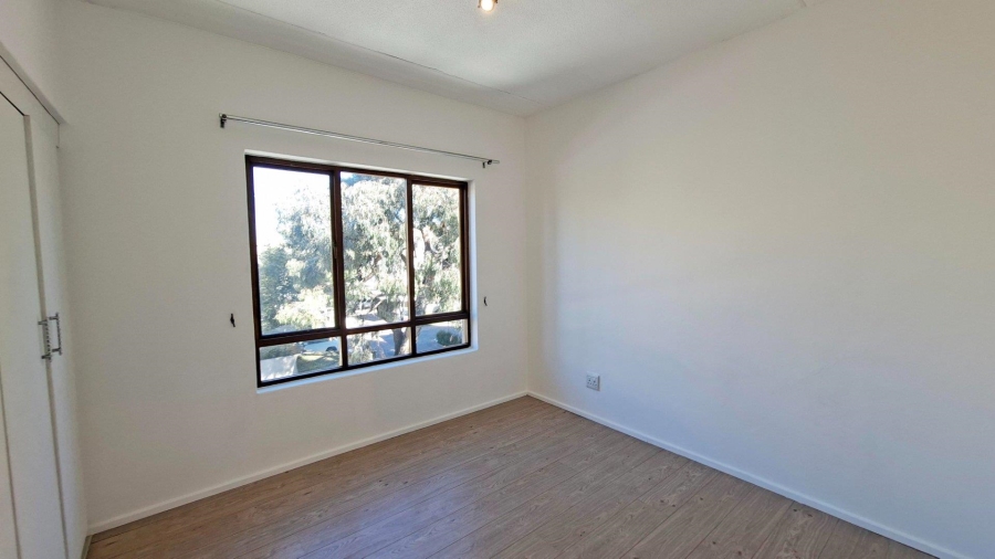 To Let 2 Bedroom Property for Rent in Lonehill Gauteng