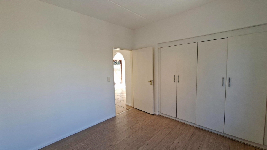 To Let 2 Bedroom Property for Rent in Lonehill Gauteng
