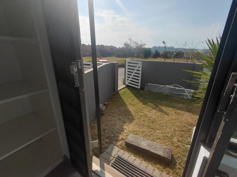 To Let 0 Bedroom Property for Rent in Fourways Gauteng