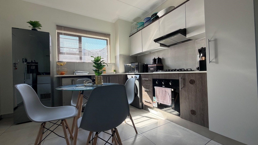 To Let 2 Bedroom Property for Rent in Lilianton Gauteng