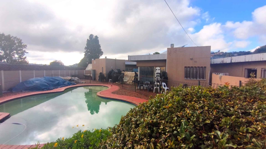 4 Bedroom Property for Sale in Glenanda Gauteng
