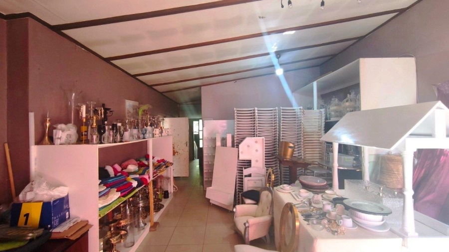 4 Bedroom Property for Sale in Ormonde Gauteng
