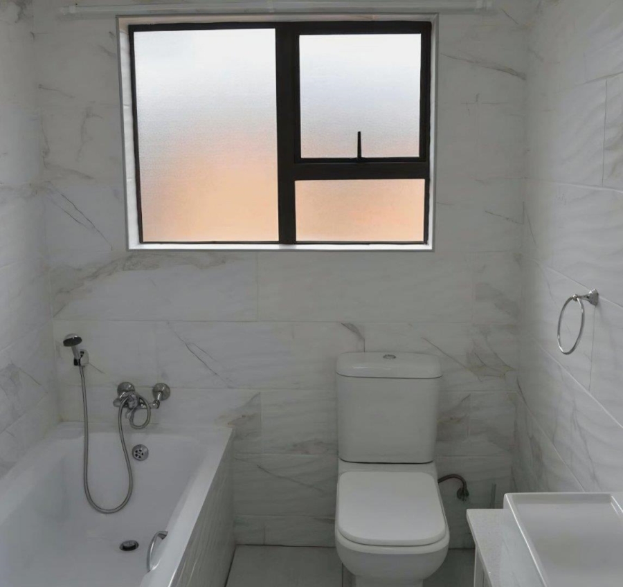 3 Bedroom Property for Sale in Brackenhurst Gauteng
