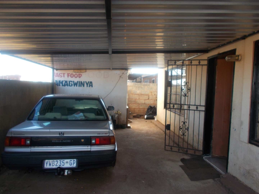 0 Bedroom Property for Sale in Ramakonopi West Gauteng