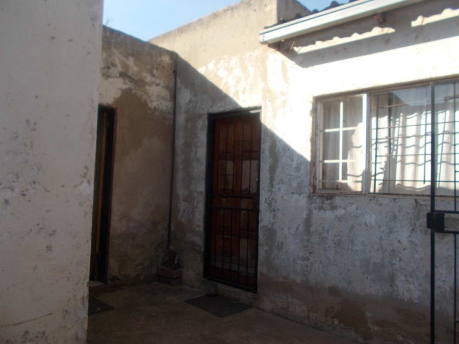 0 Bedroom Property for Sale in Ramakonopi West Gauteng