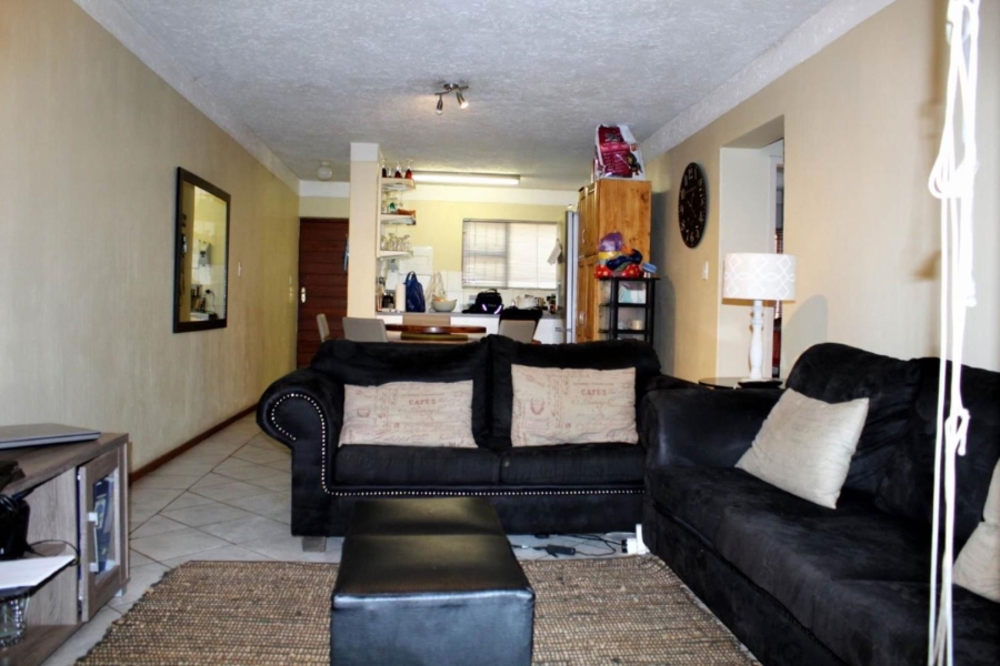 2 Bedroom Property for Sale in Garsfontein Gauteng