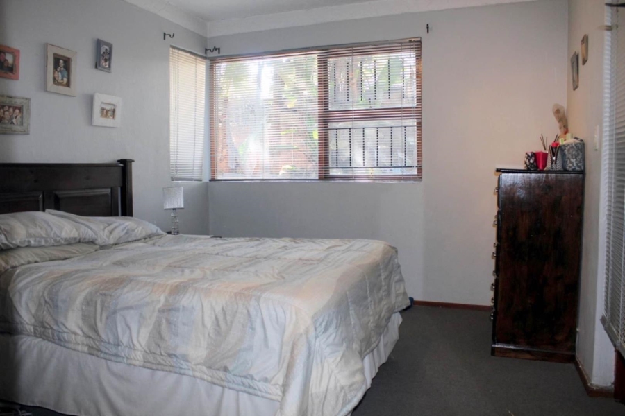 2 Bedroom Property for Sale in Garsfontein Gauteng