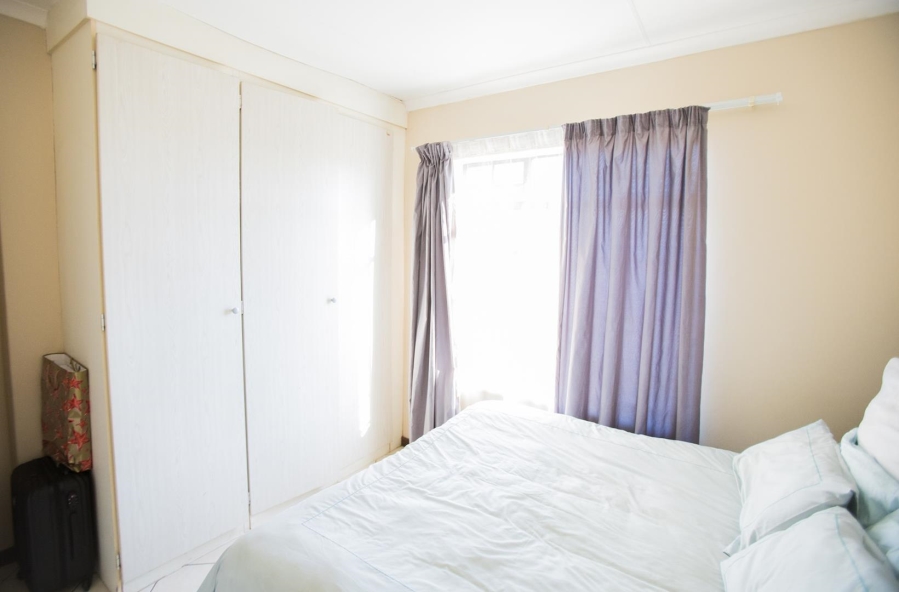 To Let 2 Bedroom Property for Rent in Mooikloof Ridge Gauteng