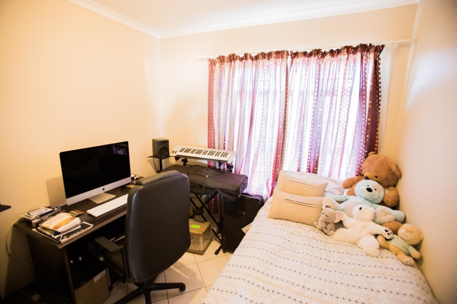 To Let 2 Bedroom Property for Rent in Mooikloof Ridge Gauteng