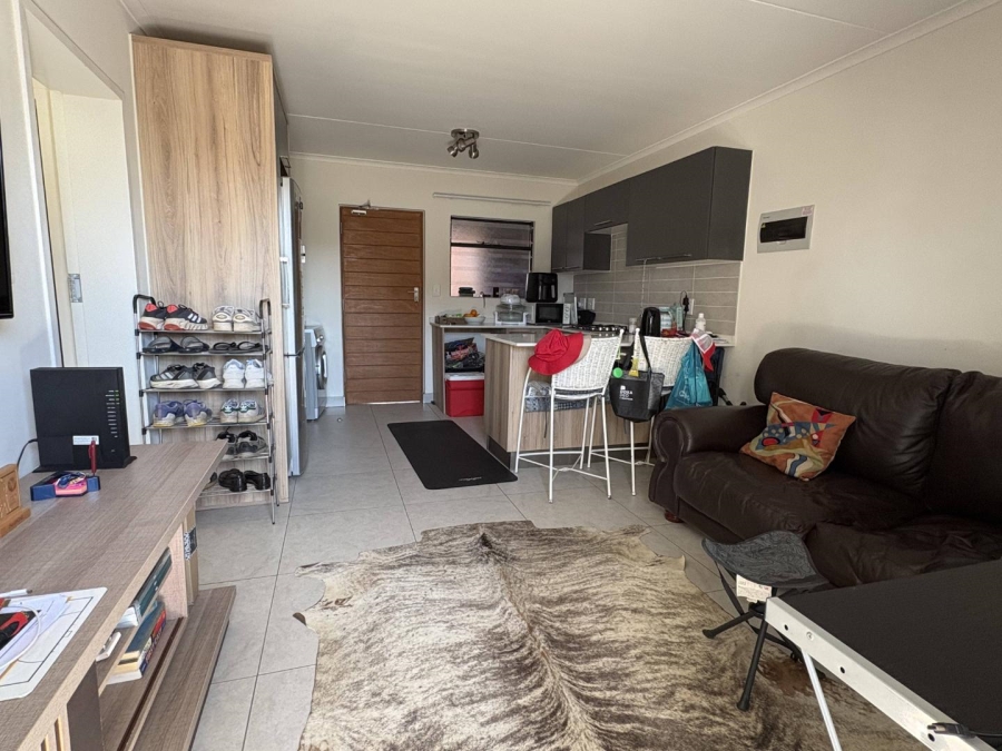 1 Bedroom Property for Sale in Golden Fields Estate Gauteng