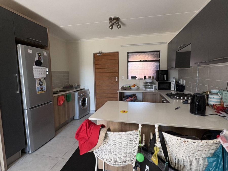 1 Bedroom Property for Sale in Golden Fields Estate Gauteng