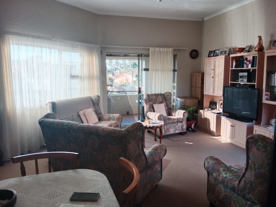 To Let 2 Bedroom Property for Rent in Bedfordview Gauteng
