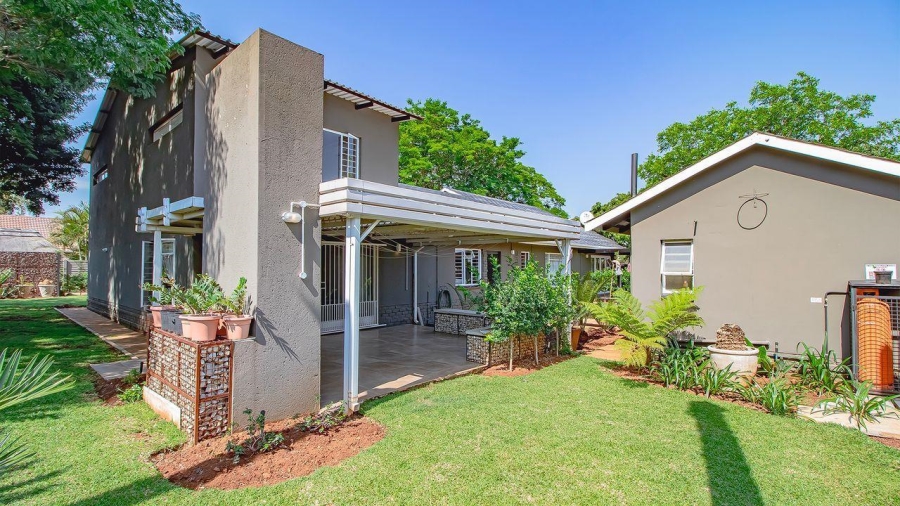 4 Bedroom Property for Sale in Annlin Gauteng