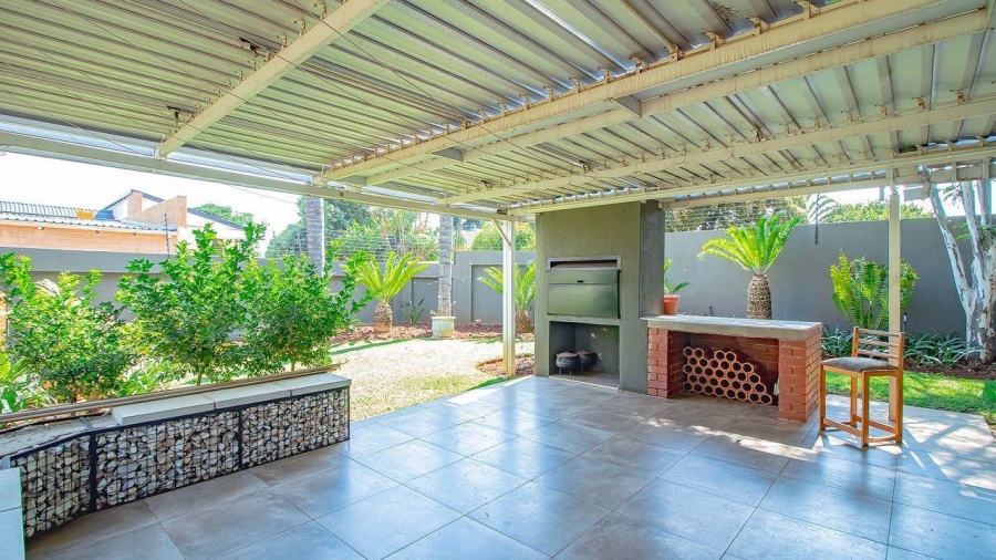 4 Bedroom Property for Sale in Annlin Gauteng