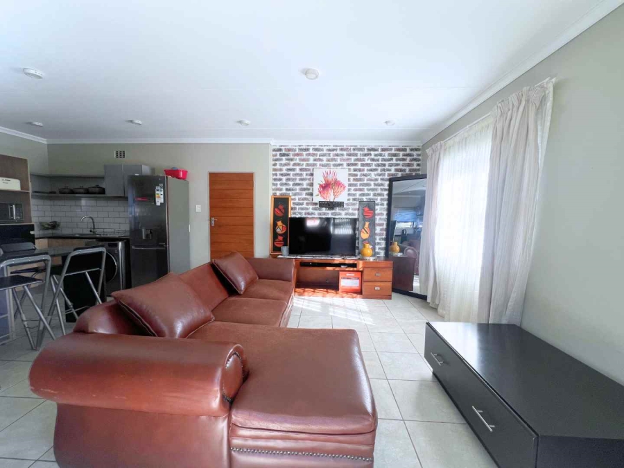 3 Bedroom Property for Sale in Lotus Gardens Gauteng