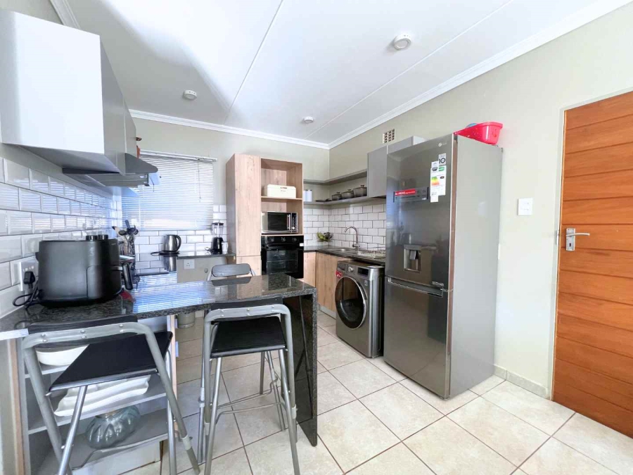 3 Bedroom Property for Sale in Lotus Gardens Gauteng