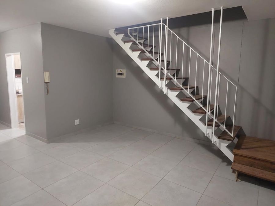 2 Bedroom Property for Sale in Gezina Gauteng