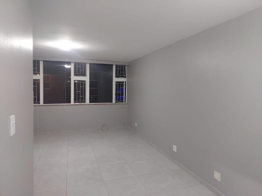 2 Bedroom Property for Sale in Gezina Gauteng