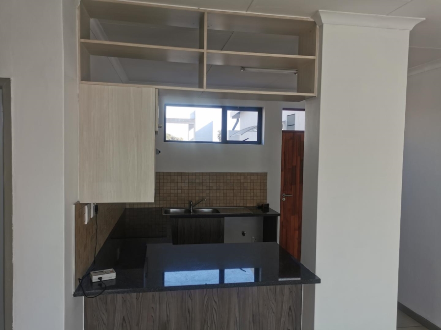 2 Bedroom Property for Sale in Elardus Park Gauteng
