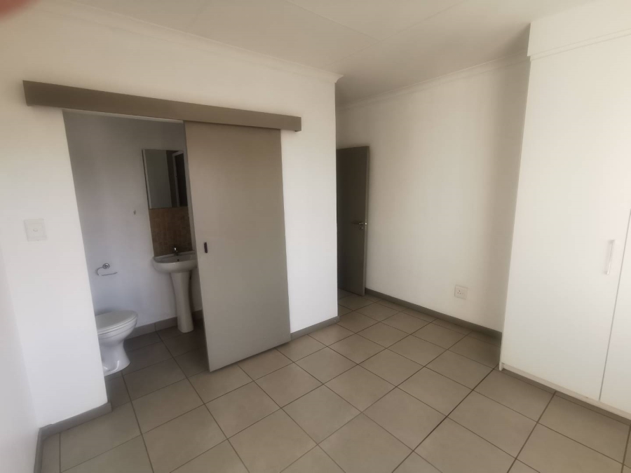 2 Bedroom Property for Sale in Elardus Park Gauteng