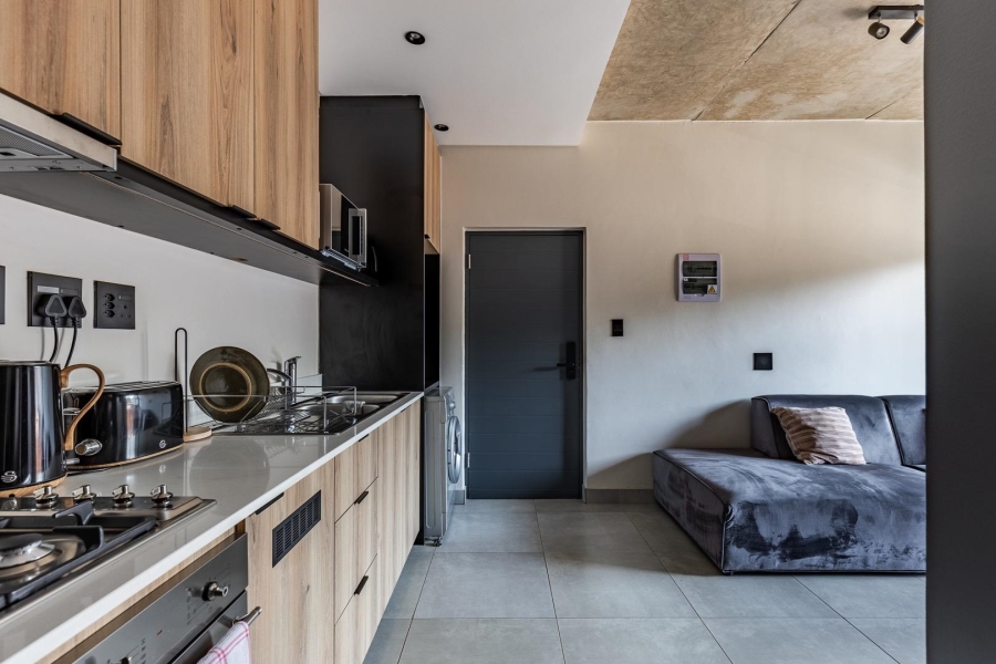 1 Bedroom Property for Sale in Waterkloof Gauteng