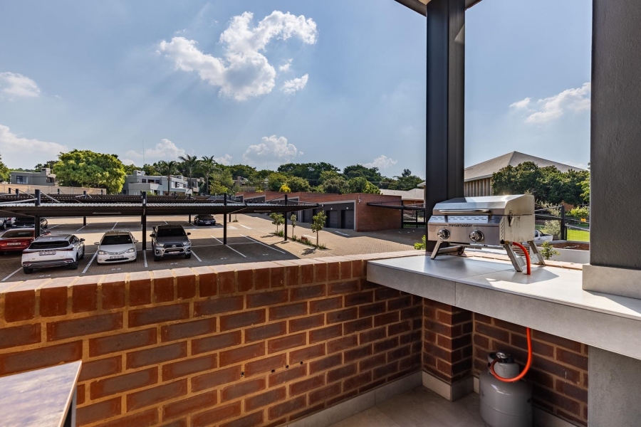 1 Bedroom Property for Sale in Waterkloof Gauteng