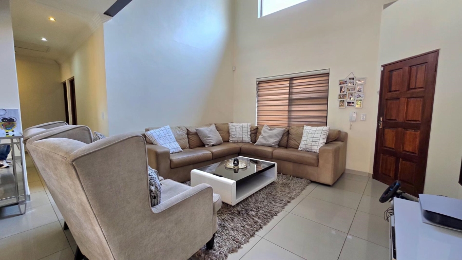 To Let 3 Bedroom Property for Rent in New Redruth Gauteng