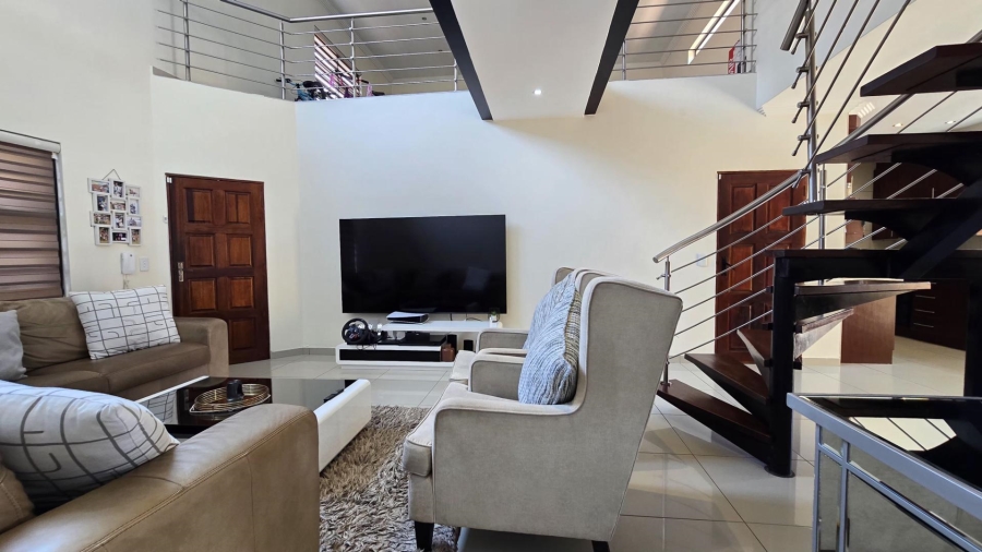 To Let 3 Bedroom Property for Rent in New Redruth Gauteng