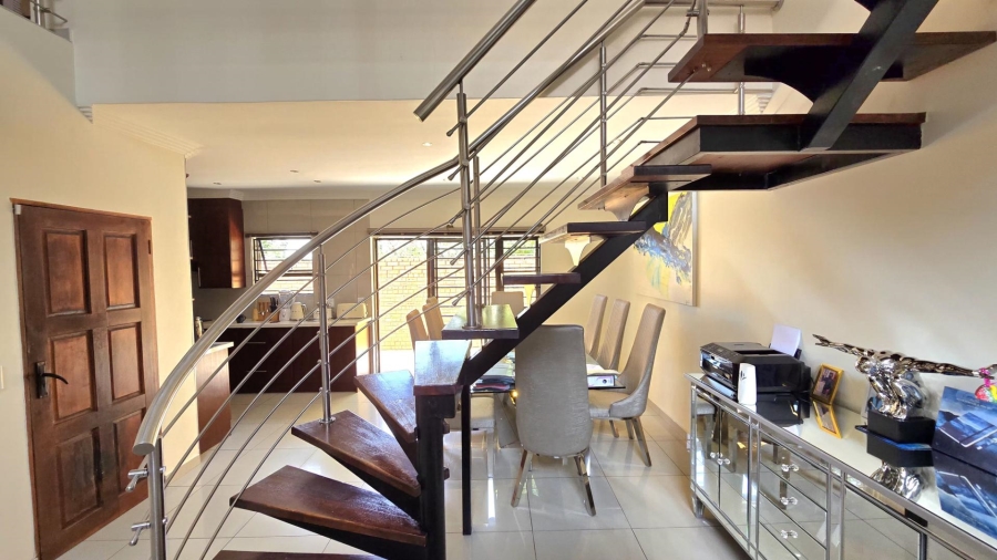 To Let 3 Bedroom Property for Rent in New Redruth Gauteng