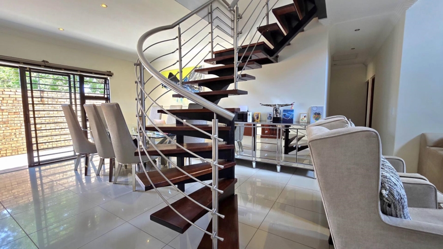 To Let 3 Bedroom Property for Rent in New Redruth Gauteng