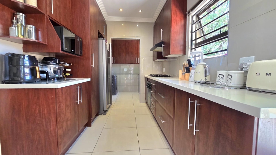 To Let 3 Bedroom Property for Rent in New Redruth Gauteng