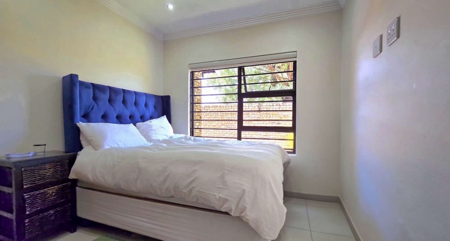 To Let 3 Bedroom Property for Rent in New Redruth Gauteng