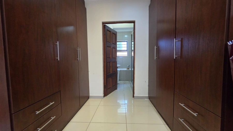 To Let 3 Bedroom Property for Rent in New Redruth Gauteng