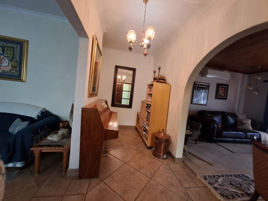 4 Bedroom Property for Sale in Eldoraigne Gauteng