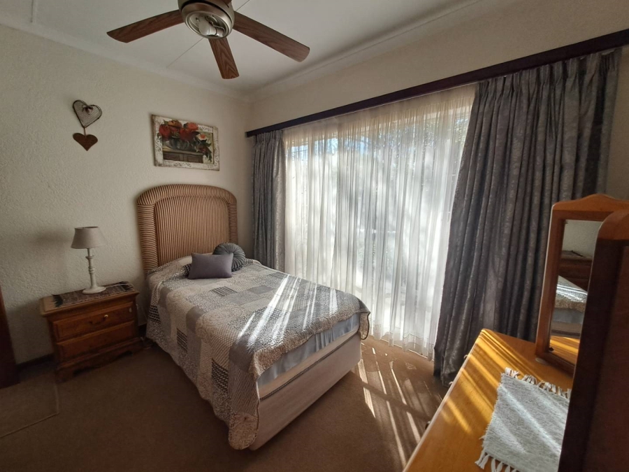 4 Bedroom Property for Sale in Eldoraigne Gauteng
