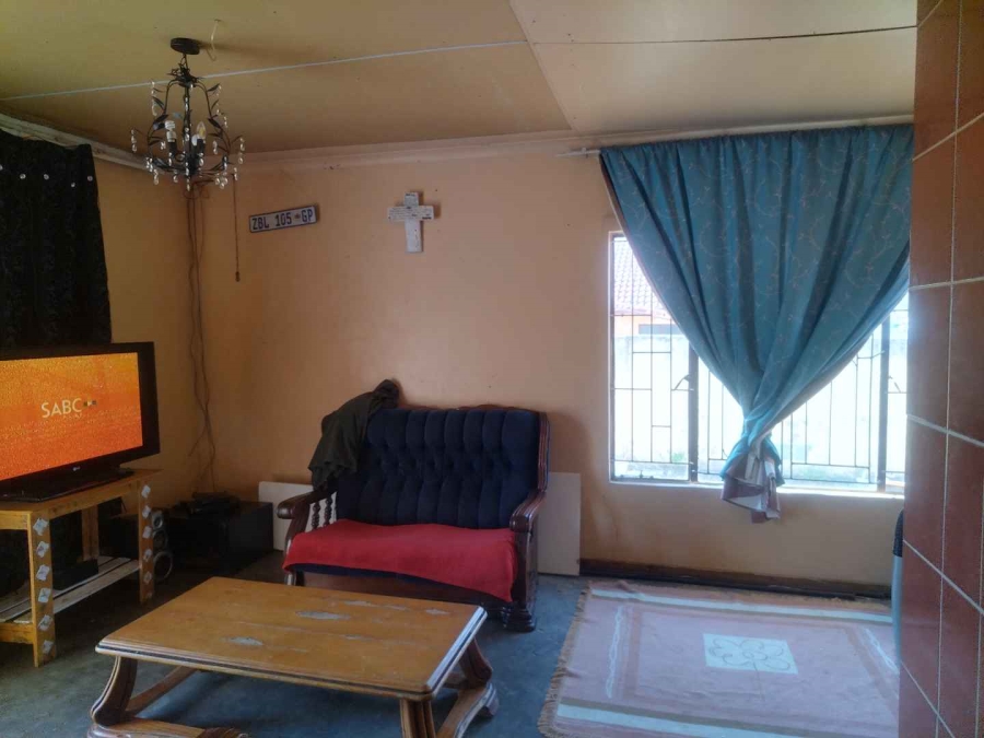 3 Bedroom Property for Sale in Soshanguve FF Gauteng
