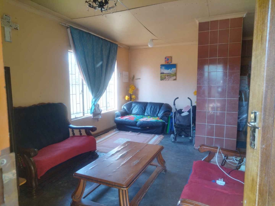 3 Bedroom Property for Sale in Soshanguve FF Gauteng